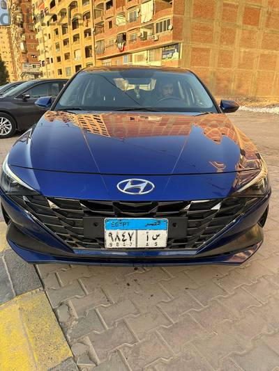 ايجار سيارة هيونداي إلنترا CN7 الفاخرة  car for rent