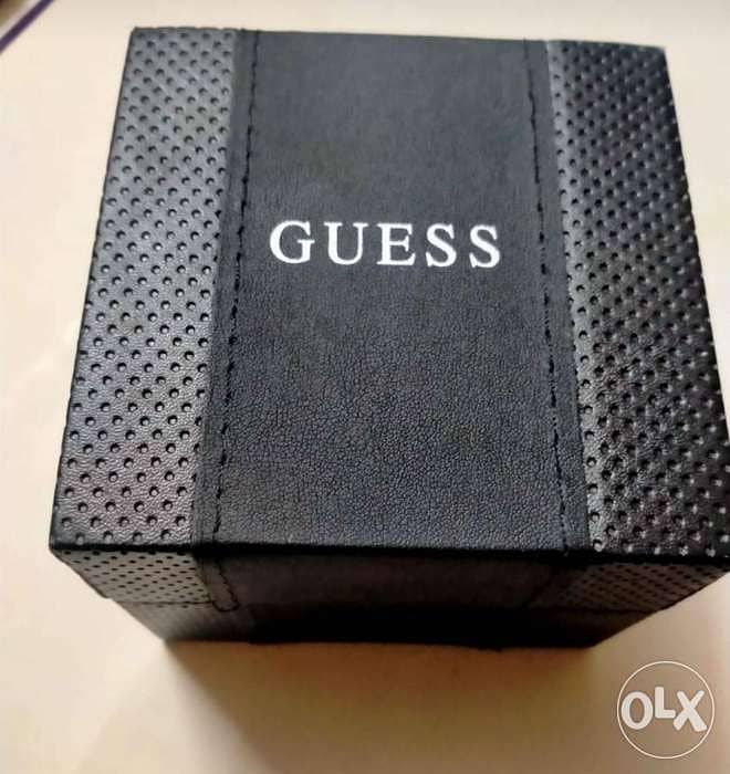 Guess men's watch 4