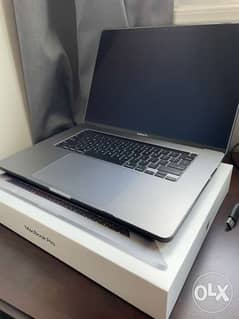 MacBook Pro 16” 16Ram 1TB I9