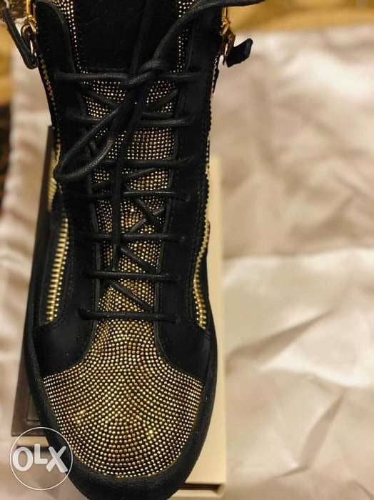 zanotti shoes original حذاء زانوتي اصلي كالجديد 3