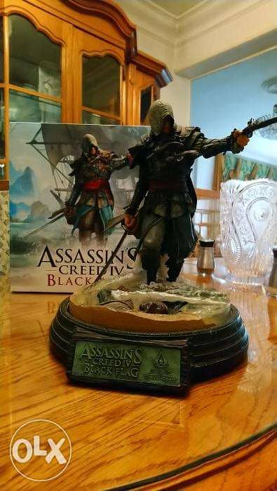 McFarlane Toys Assassin's Creed IV Edward Kenway Resin Statue 1