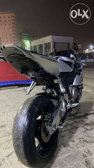 1000 rr 2005 فبريكة 6