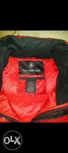 Victorinox vest فيست