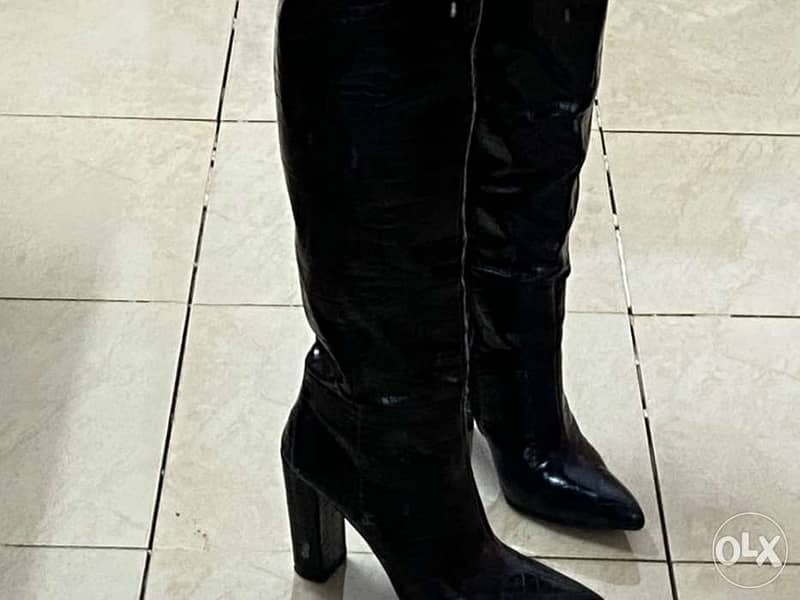 leather boots 6