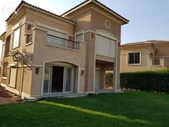 For Rent villa Overlooking at landscape & Pool At Stone Park 0