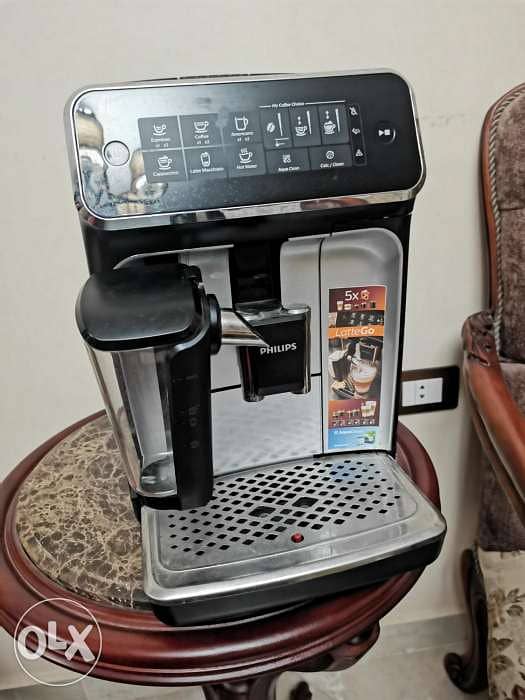 ماكينة قهوه و لاتيه phillps latego 3200 series 5