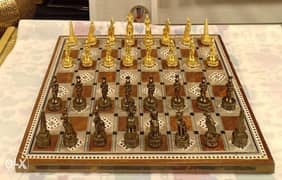 طقم شطرنج فرعوني نحاس خالص+قاعدة صدف 30سم 0