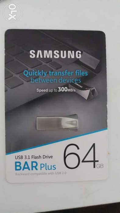 فلاشا سامسونج64 G جديده لم تستخدمsamsaung flasha 64G