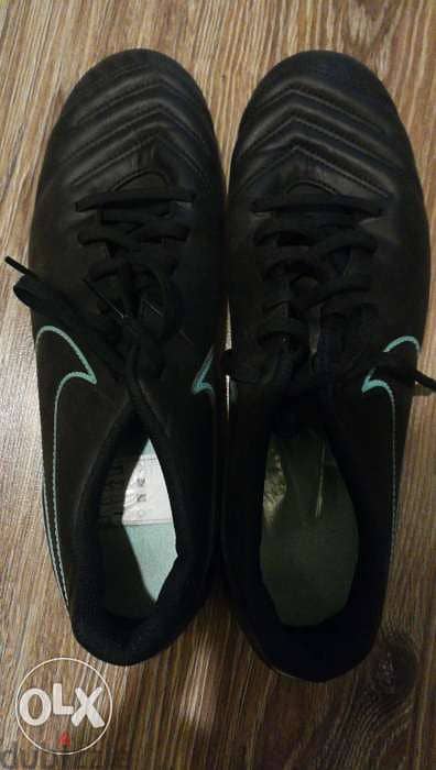 Nike football shoes black timbo size 44 1