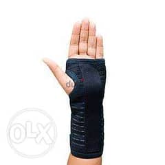 دعامة يد ومعصم طبى للتثبيت والحماية أثناء النوم ( اليد اليمنى) 0