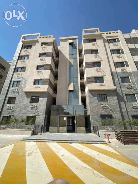 dyar residence compoundشقة تشطيب فاخر ديار ريسيدنس 1