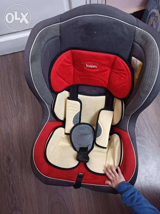 Car seat Juniors كرسي اطفال ( كارسيت ) للسيارة جونيورز 3