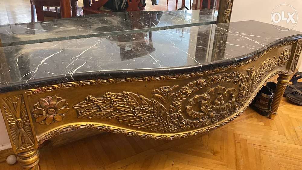 Golden Console with Mirror 1