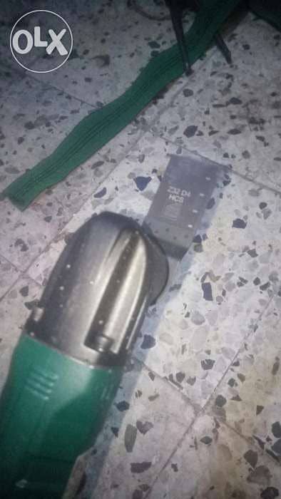 جهاز ترددي هواء ولقمه قطع خشب وممكت تركيب لقمه لقطع السرميك والبلاستك