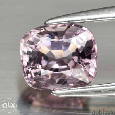 أحجارأصليه نادرة أسبنل SPINEL VS غير معالج و بشهادة حقيقية