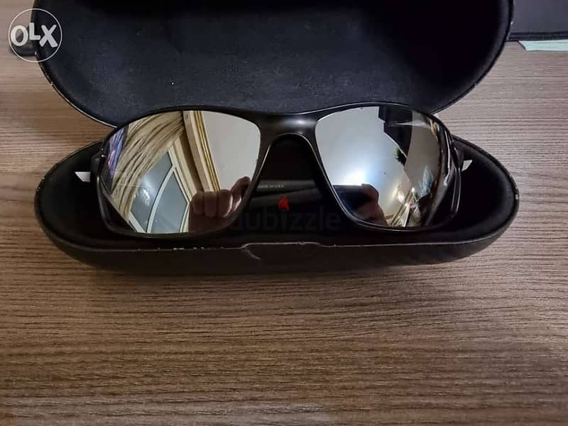 نظارة شمس بلوريزد Oakley + عدستين بلوريز هدية 1