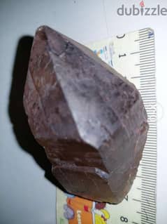 التافيت  Taaffeite هو من الأحجار الكريمة شديدة الندرة 0