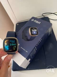 Fitbit versa 3 in perfect condition