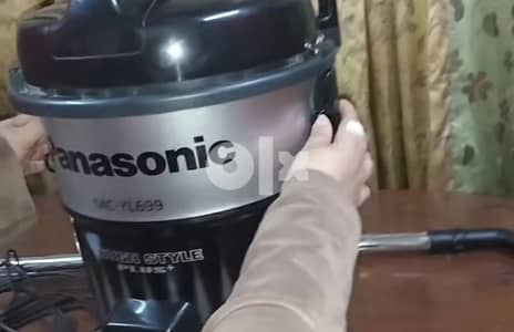 مكنسه باسونك ياباني برميل قوة شفط جباره وبتغسل السجاد وتشفط الماء منه