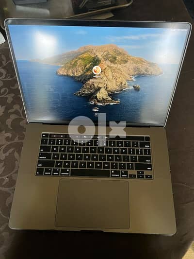 Apple 16" 2019 MacBook Pro Fully Loaded i9 32GB 1TB apple care plus