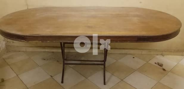تراييزة سفره طول ٢ متر عرض ١ متر خشب بدون كراسى