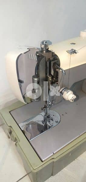 ماكينة خياطة و تطريز ياباني sewing machine 5