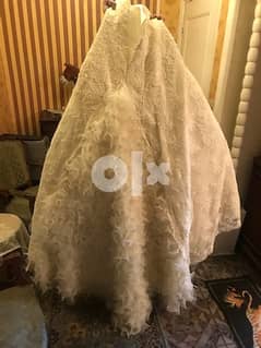 فستان زفاف كامل 0