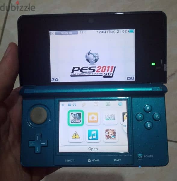 Nintendo 3DS

for pes 11 1