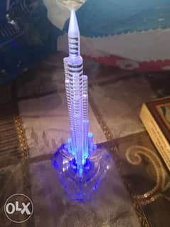 برج دبى هدية . برج خليفة تحفة 0