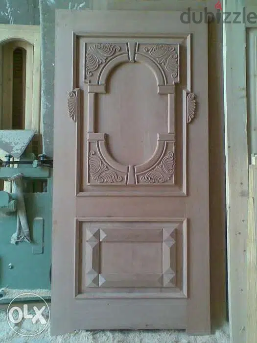 Carpenter for door and window installation