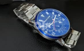 Gorgeous luxury watch 0