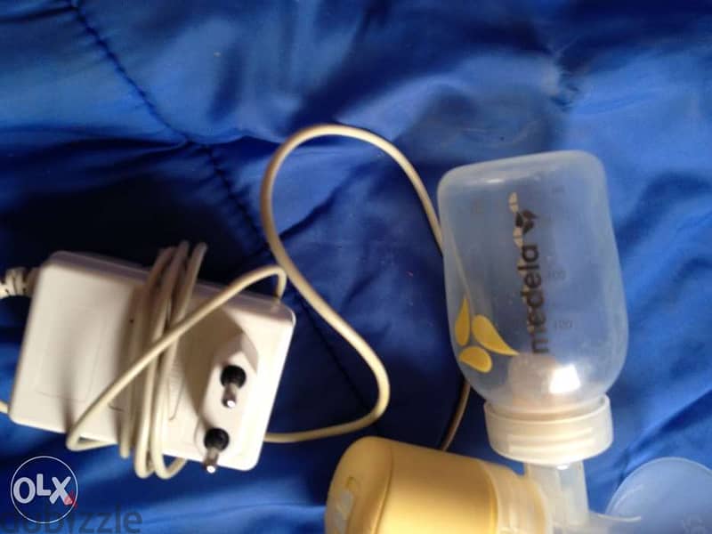 Medela Mini Electric Breast Pump 2