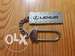 مادلية مفاتيح سيارة لكزس 0