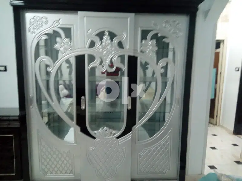 Modern Commissioned Niche