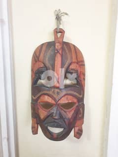 african wood mask وش خشب افريقي 0