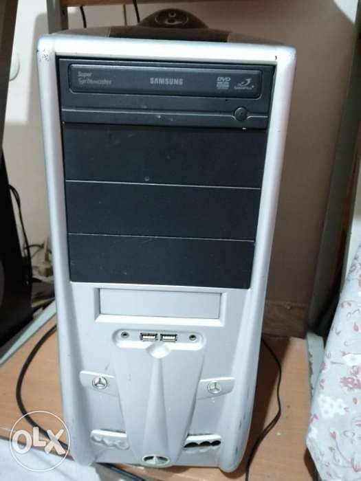 كيسه كامله ram 4. vga ATI 1 بروسسور Phenom2 X4 0