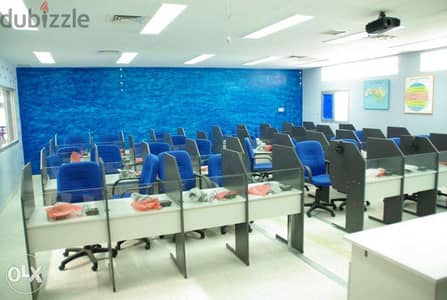 معامل ومختبرات لغوية للجامعات ومدارس اللغات صناعة فنلندية