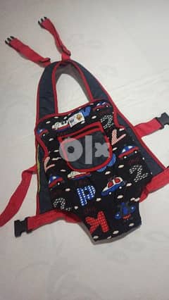 baby carrier used like new 0