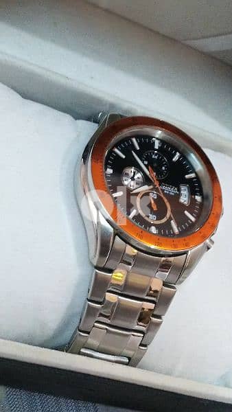original CITIZEN watch for men , used like new 6