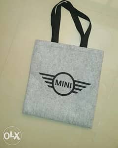 Mini cooper bag 40c×40c original Wool. . شنطه ميني كوبر اورجينال