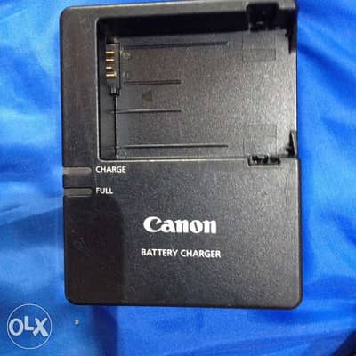 LC-E8E Battery charger for Canon LP-E8 Battery and Canon EOS 550D, EOS