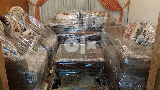انتريه  كبير زان احمر تفصيل جديد لم يستخدم بسعر ممتاز