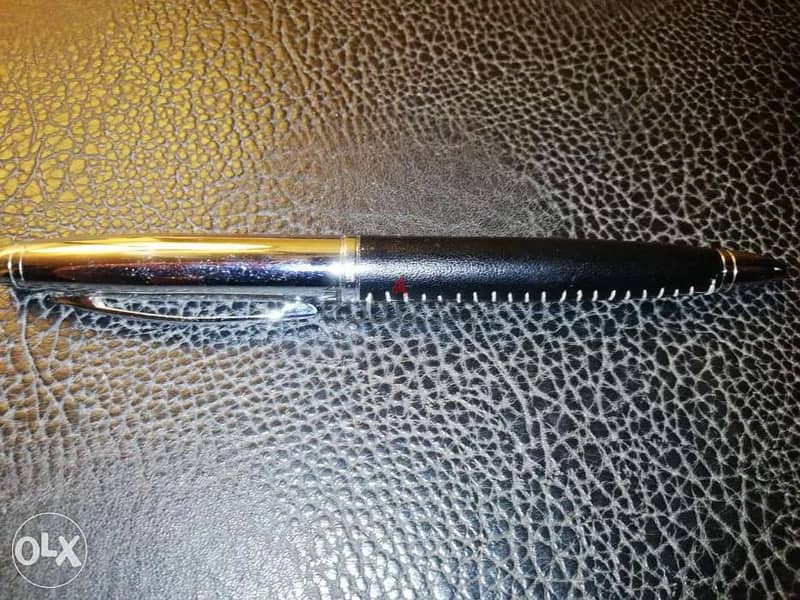 Balmain leather pen 6