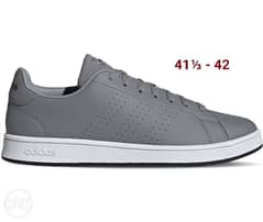 Original Adidas sneakers 41⅓-42 EU جديد بالبوكس 0