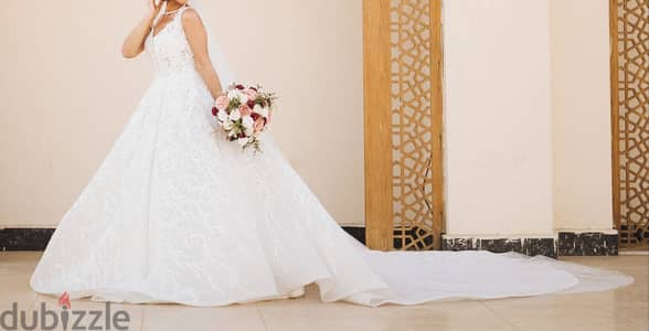 فستان فرح استخدم لمره واحده فقط