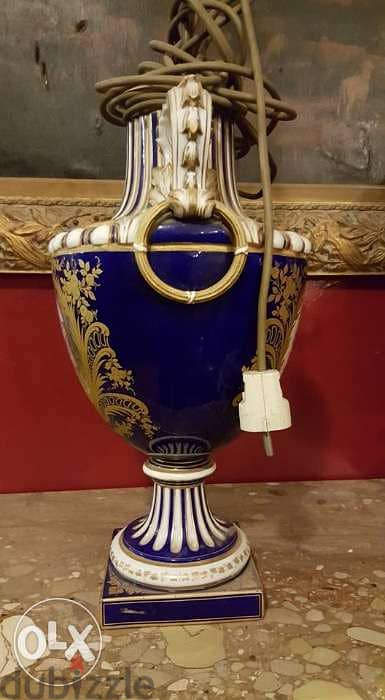 Sevres Antique vase , فازة اباجورة سيفر فرنساوي اصلي قديم مختومة ضخمة 2