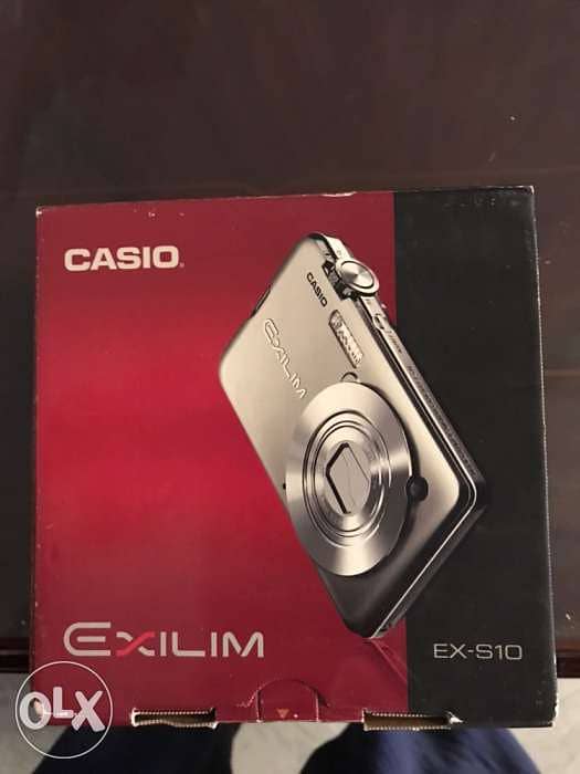 Casio Camera Exilim EX-S10 new not used 1