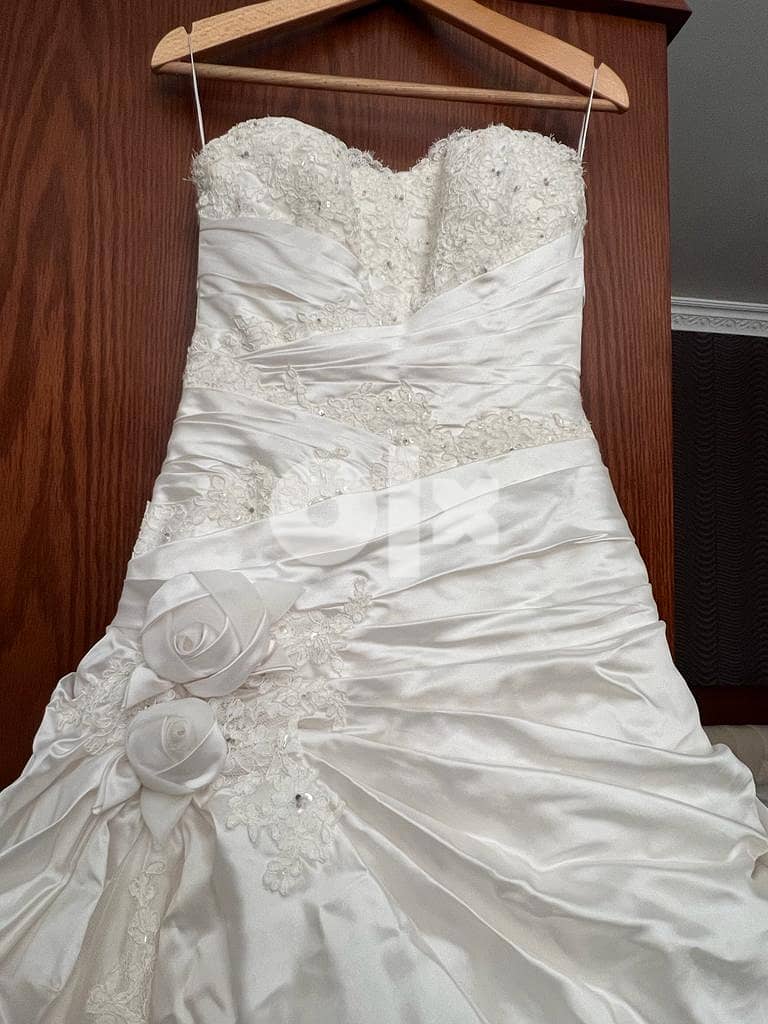 Royal Wedding Dress 4
