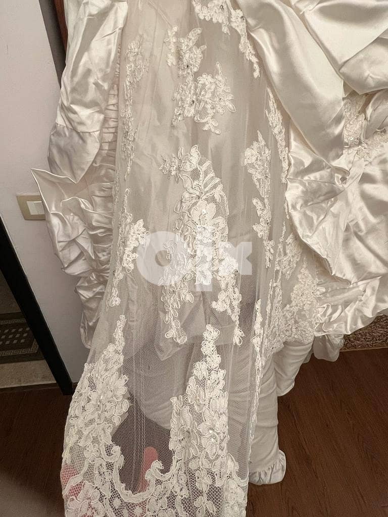 Royal Wedding Dress 6