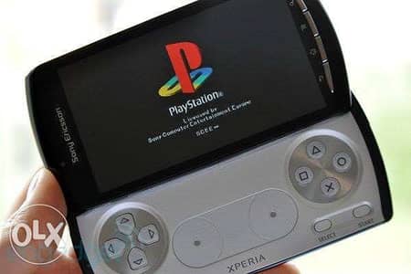 مطلوب xperia play